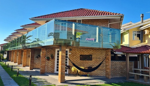 Apartamento clásico, lanai, vistas parciales al mar