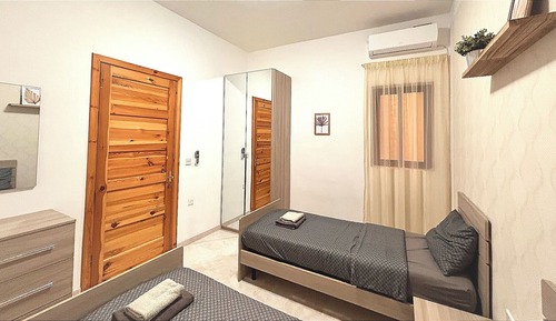 Apartamento familiar, balcón, vistas al valle