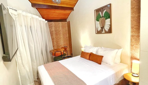 Habitación familiar, 1 cama de matrimonio con sofá cama, vistas a la montaña