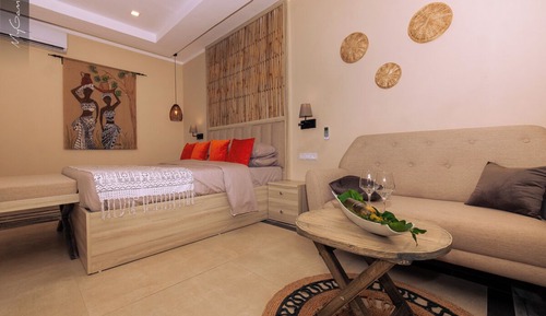 Habitación doble superior, balcón, vistas a la piscina