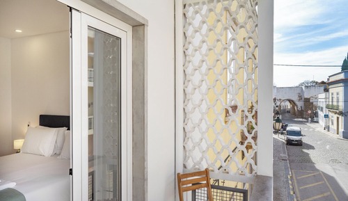 Habitación estándar con 1 cama doble o 2 individuales