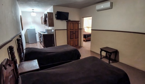 Suite estándar, vistas al patio