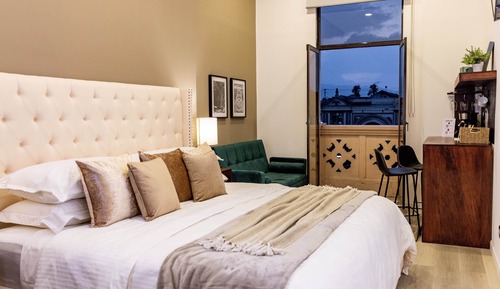 Deluxe Suite, Balcony, Park View