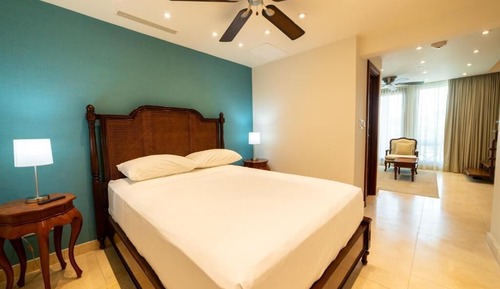 Suite de lujo, balcón