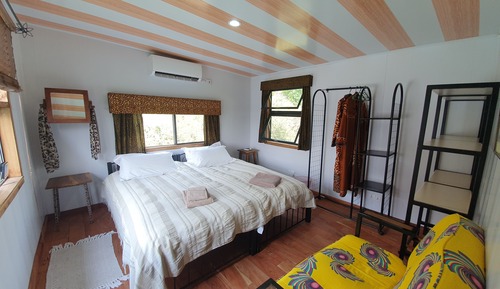 Casa, 3 habitaciones, vistas al río