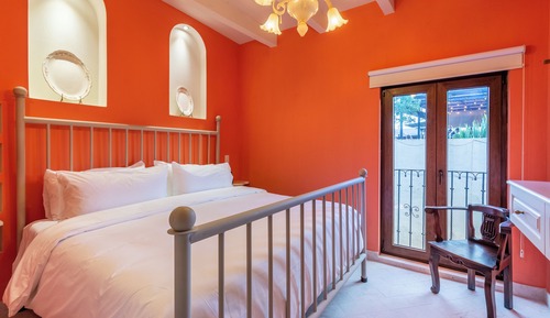 Suite junior, balcón, vistas a la ciudad