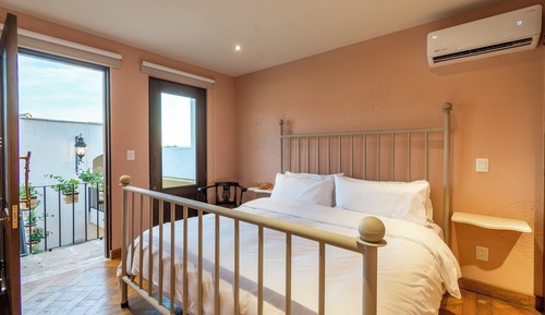 Suite junior, vistas al patio