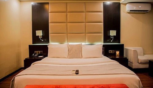 Habitación Deluxe, balcón, vistas a la ciudad