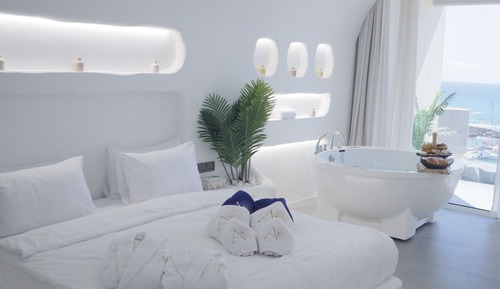 Habitación Deluxe doble, balcón, vistas al mar