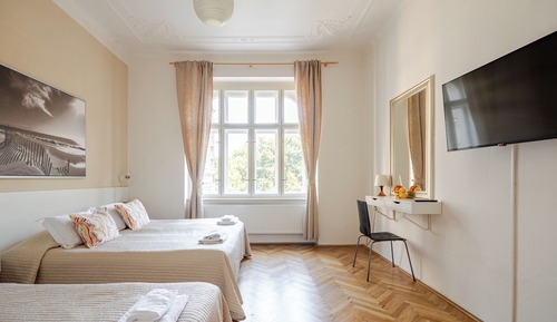 Apartamento familiar, 2 habitaciones, no fumadores, vistas a la ciudad