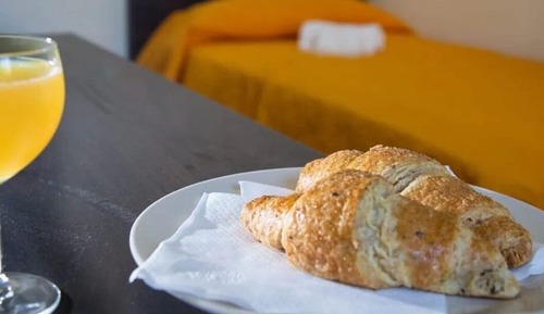 Habitación individual Confort, vistas a la piscina