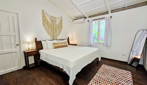 Villa familiar, 2 habitaciones, junto a la playa