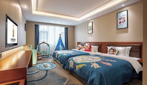 Habitación triple familiar, vistas a la colina