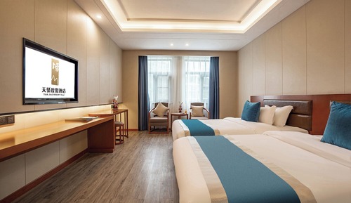 Habitación Confort doble, vistas a la montaña