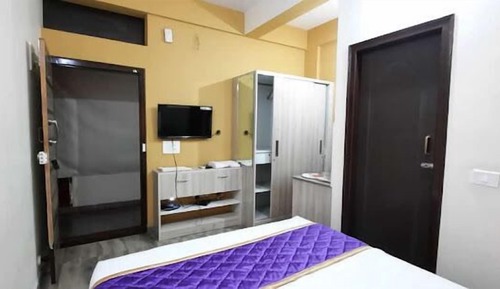 Habitación ejecutiva con 1 cama doble o 2 individuales, vistas al jardín