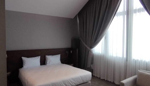 Habitación Deluxe, 1 cama de matrimonio grande, no fumadores, vistas a la montaña