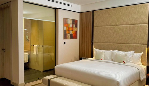 Habitación Deluxe con 1 cama doble o 2 individuales, no fumadores, vistas a la ciudad