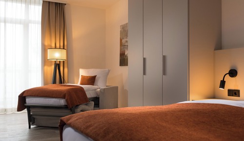 Habitación superior (for 3, air-conditioning)