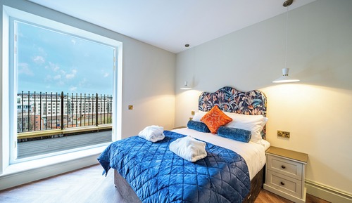 Habitación Deluxe, 1 cama de matrimonio grande, balcón