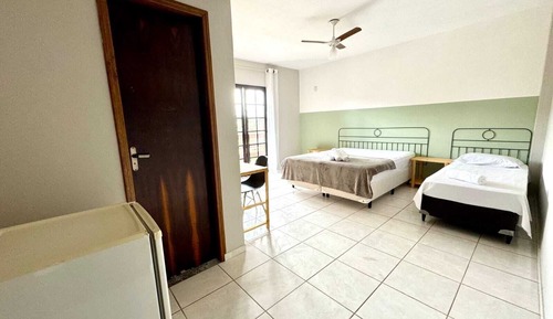 Habitación triple Confort, balcón, vistas a la montaña