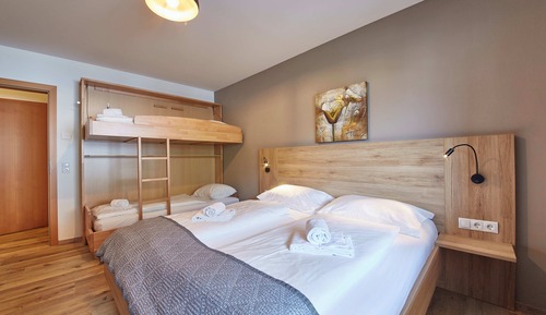 Apartamento Confort, 3 habitaciones, sauna, vistas a la montaña