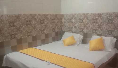 Habitación Confort con 1 cama doble o 2 individuales