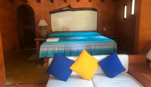 Bungalow, vistas a la playa