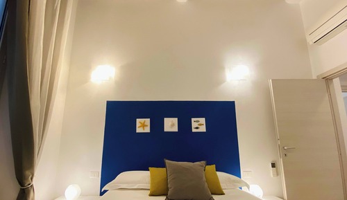 Apartamento de lujo, balcón, vistas al mar