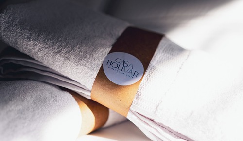 Habitación Deluxe, varias camas, baño privado, vistas a la ciudad