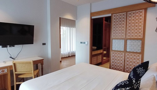 Suite estudio junior, vistas al jardín
