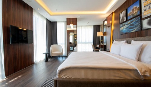 Habitación, 1 cama doble con sofá cama, vistas al mar, en esquina