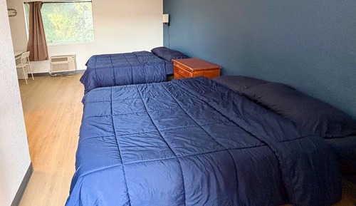 Habitación doble, 2 camas de matrimonio, no fumadores