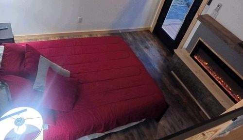 Cabaña estándar, solo para hombres, Se admiten mascotas