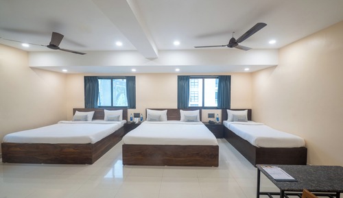 Habitación cuádruple familiar, vistas a la ciudad