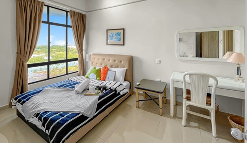 Apartamento Confort, balcón, vistas parciales al lago