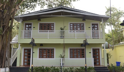 Habitación Deluxe con 1 cama doble o 2 individuales, vistas al jardín