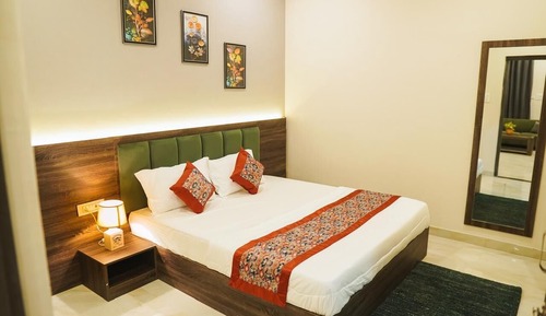 Suite presidencial, balcón, vistas al jardín