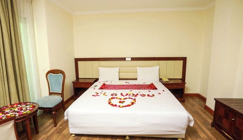 Habitación Deluxe doble, balcón, vistas a la ciudad