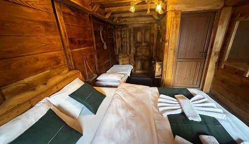 Habitación triple básica, vistas al río