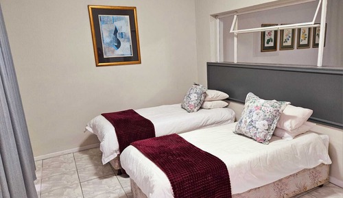 Dormitorio compartido estándar, vistas a la montaña