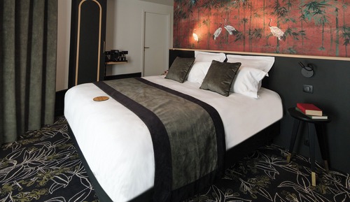 Suite estándar, 1 cama de matrimonio con sofá cama, vistas a la ciudad