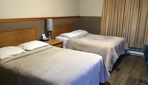 Habitación clásica doble, 2 camas dobles, no fumadores, balcón