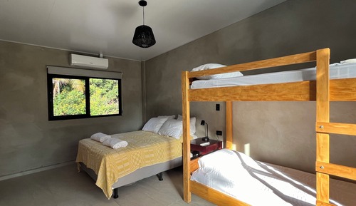 Habitación cuádruple Deluxe, vistas al mar