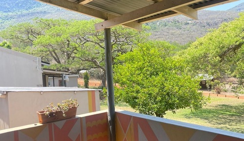 Suite de lujo, patio, vistas a la colina