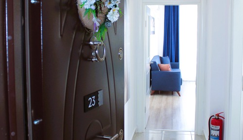 Apartamento económico, balcón, vistas a la ciudad