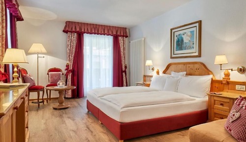 Habitación estándar con 1 cama doble o 2 individuales