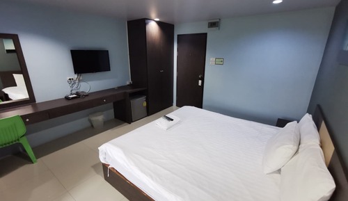 Habitación estándar (Standard King Room)