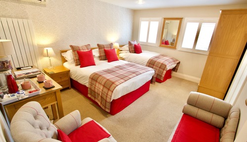 Habitación superior con 2 camas individuales