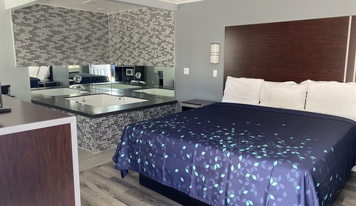 Habitación Signature, 1 cama de matrimonio grande, bañera de hidromasaje