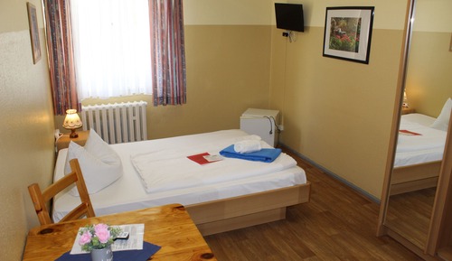 Habitación individual, 1 cama individual, baño compartido